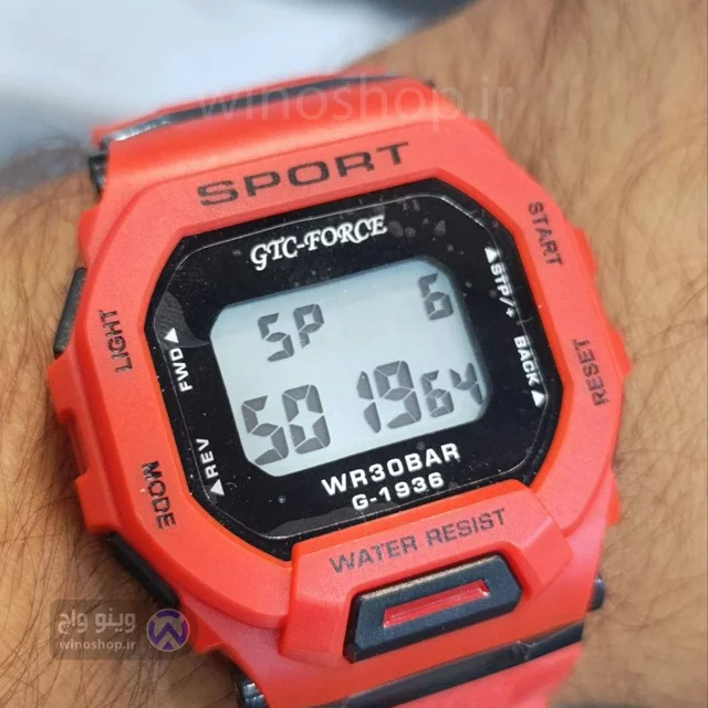 ساعت دیجیتال اسپرت GTC-FORCE مدل G-1936 قرمز روی مچ دست